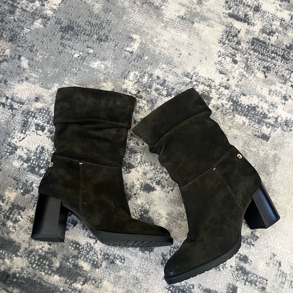 Carvela Chic dark green  Suede Heeled Boots